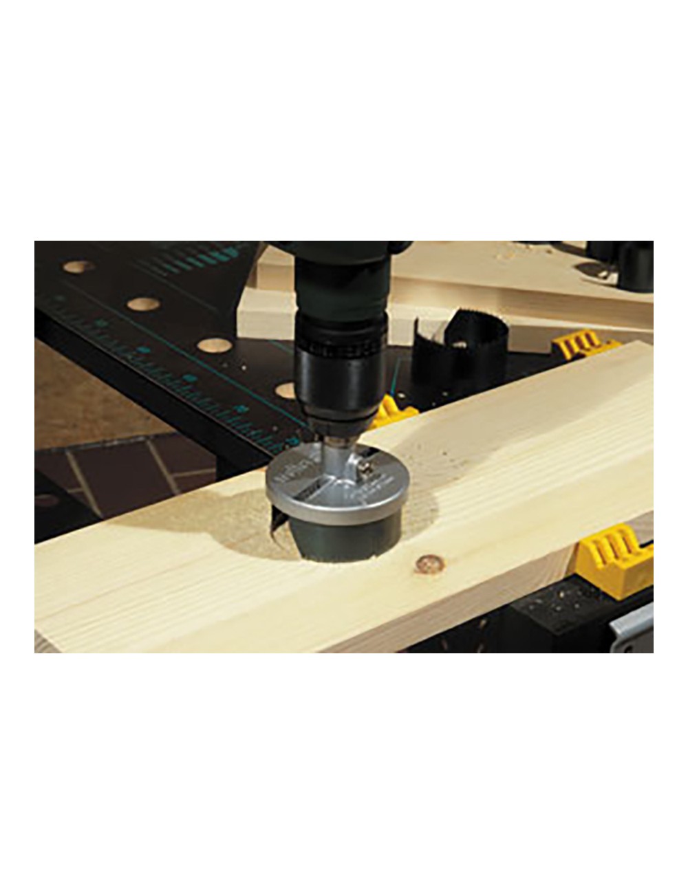 Sierra de corona con broca central de 8 mm con 7 laminas