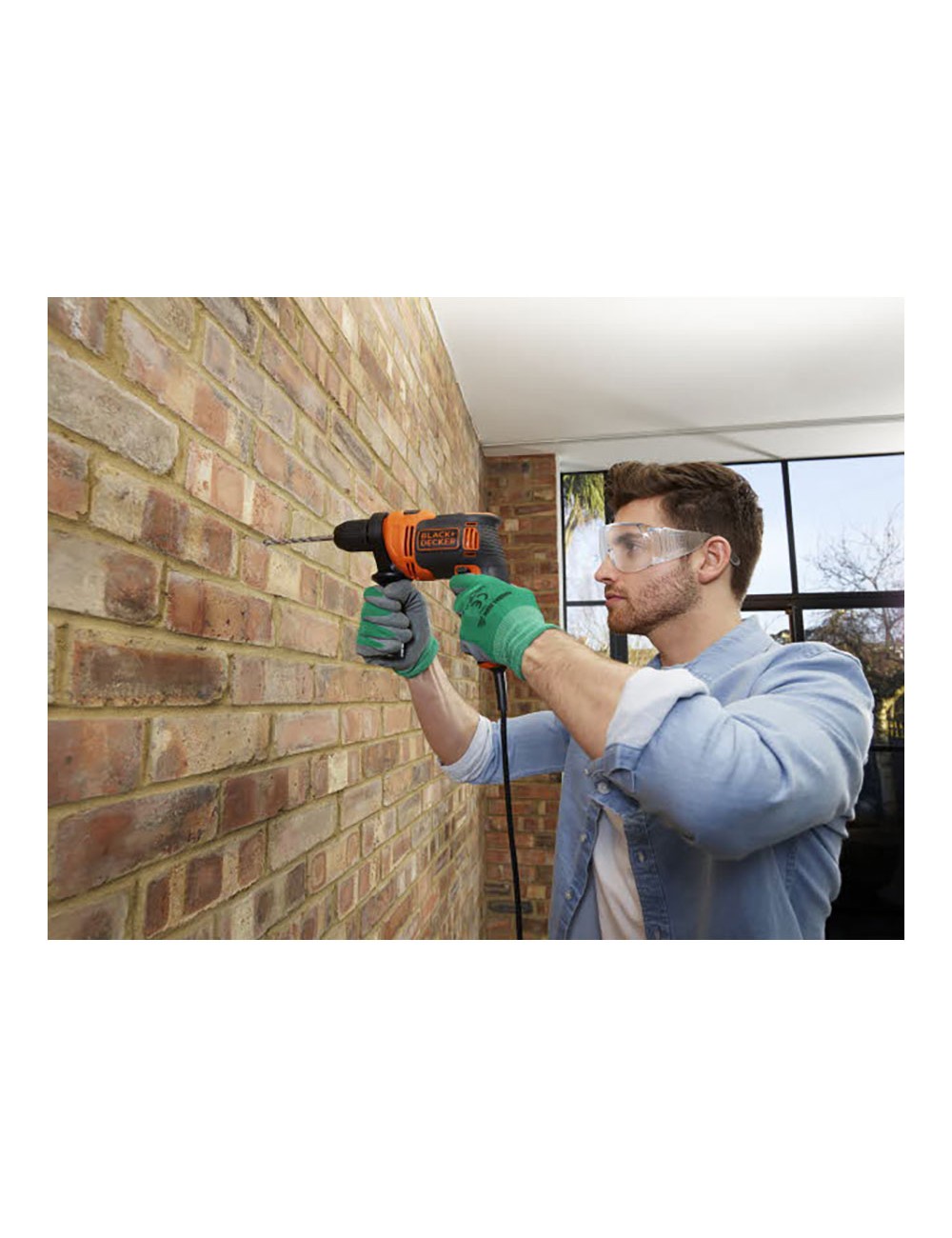 Taladro percutor 710w beh710k-qs black+decker