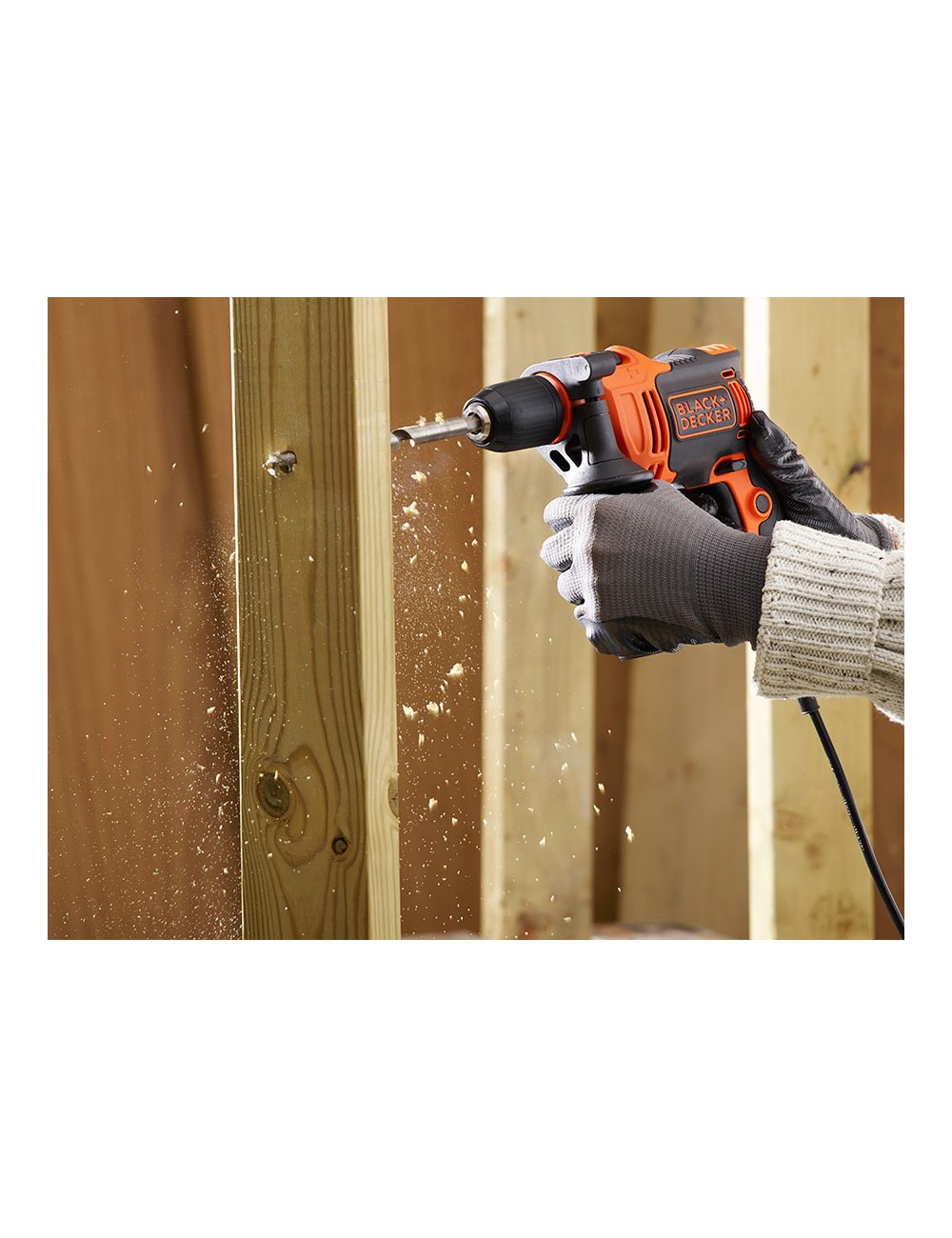 Taladro percutor 710w beh710k-qs black+decker