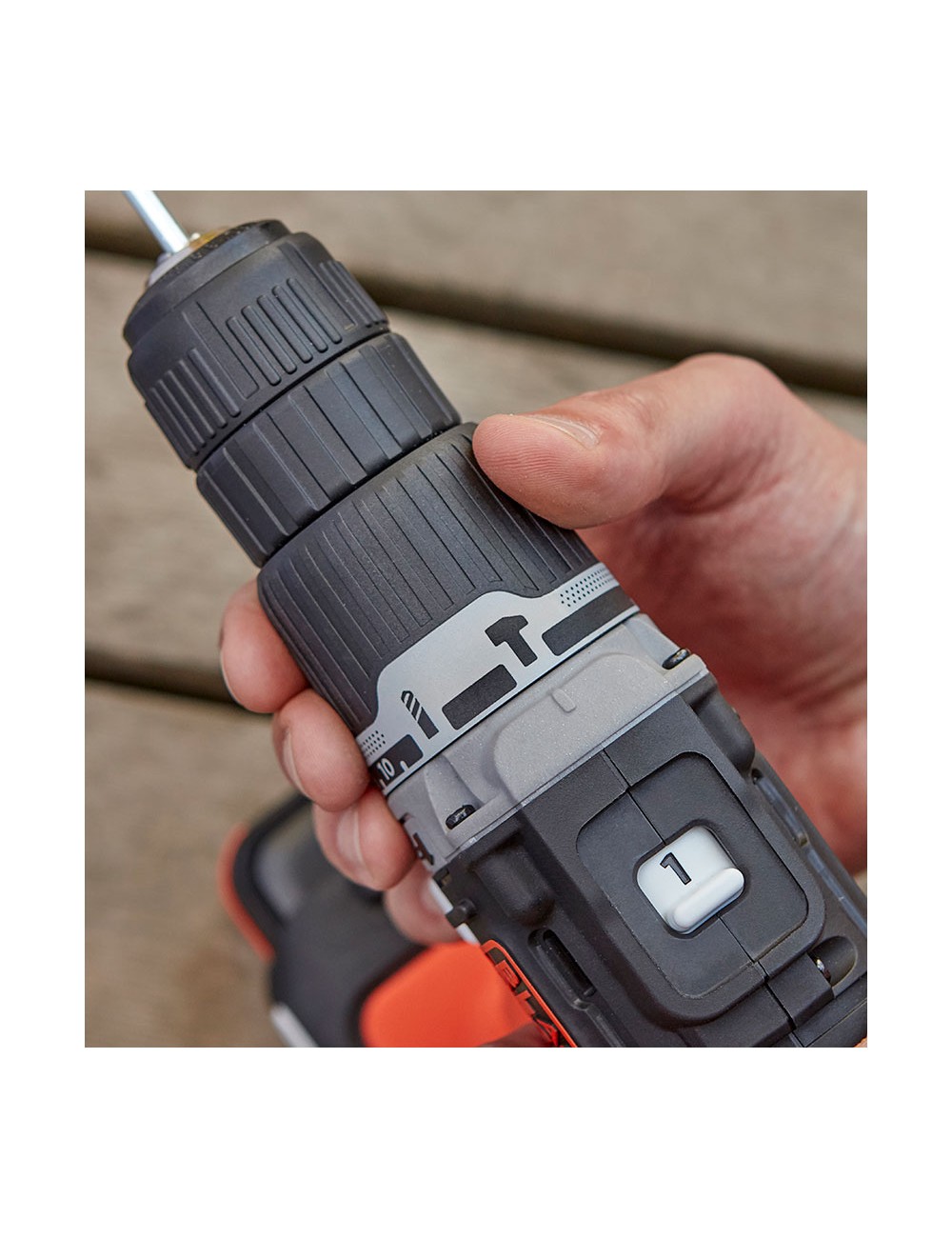 Taladro percutor 12v bdchd12s1-xj black+decker