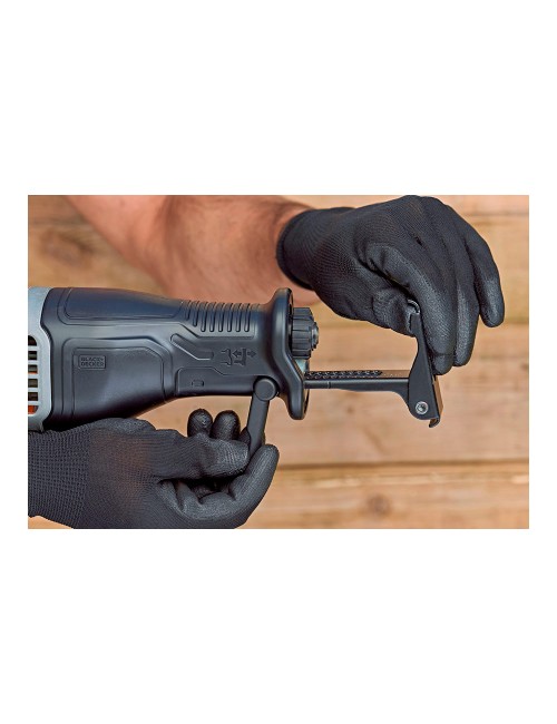 Sierra de sable 750w bes301-qs black+decker