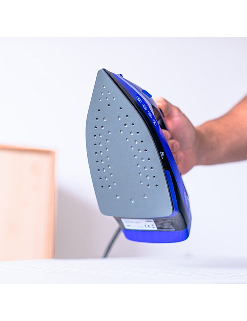 Plancha de vapor 2000 w