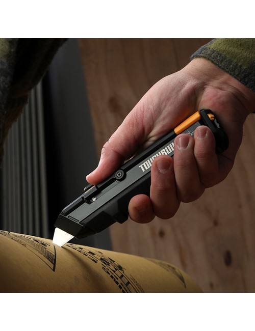 Cúter recargable con 5 + 5 hojas