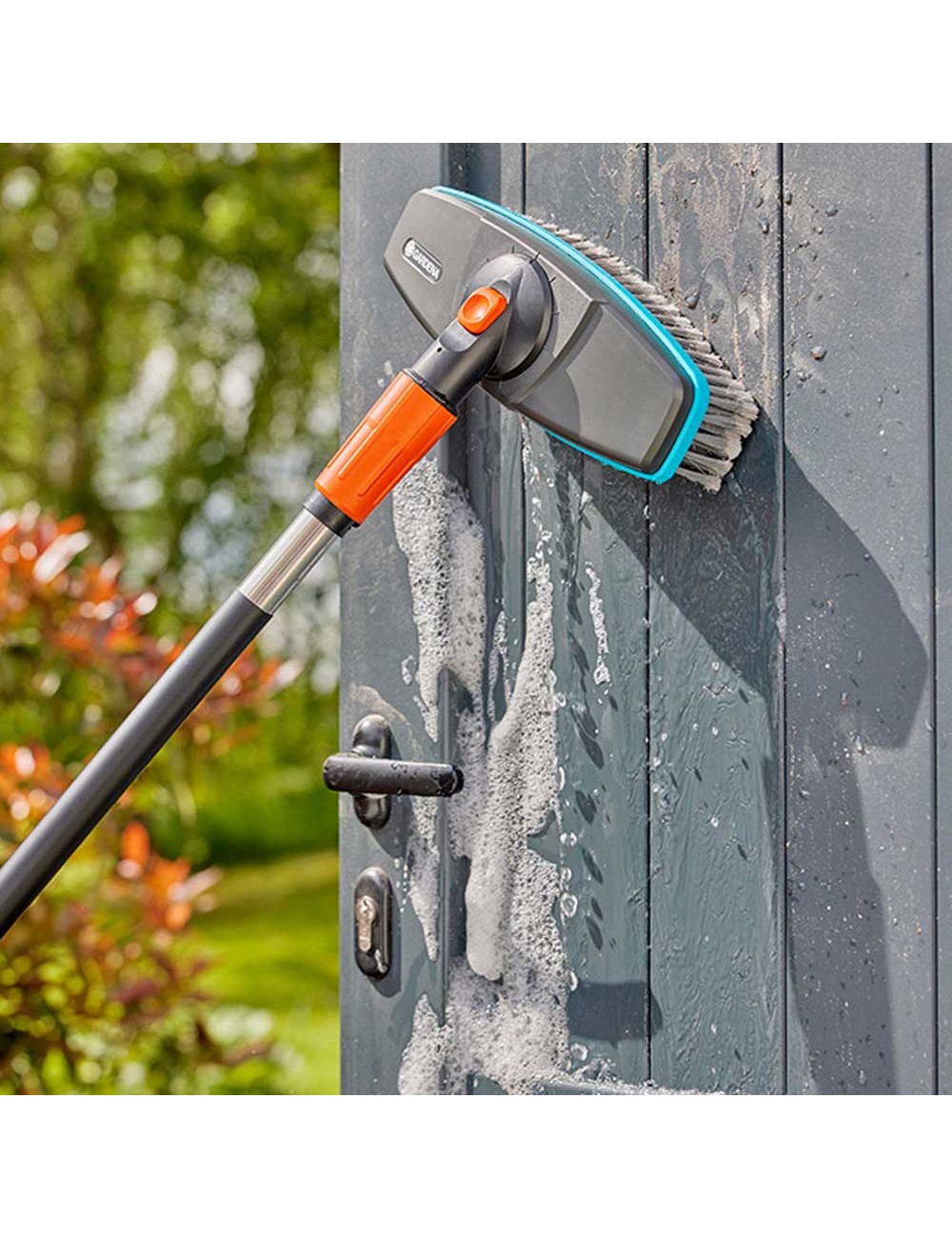 Set de lavado con mango de cerdas suaves con mango y pastillas de jabón 18826-20 gardena