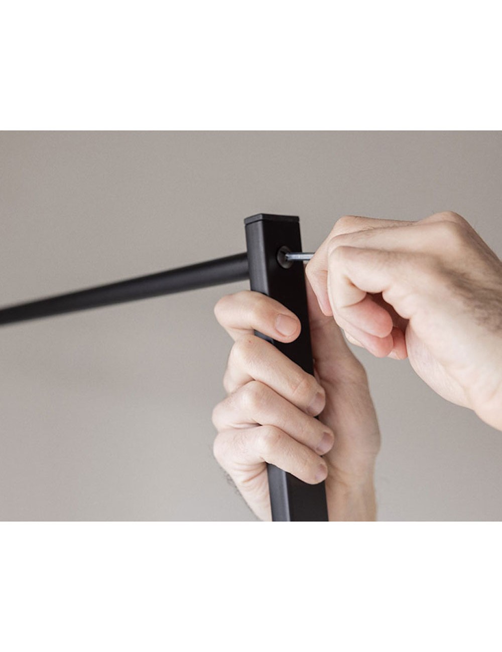 Perchero burro hangy one negro hasta 15 kg