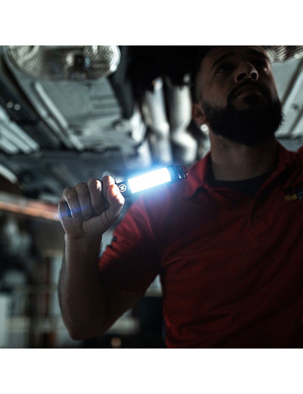 Linterna big larry 3. lámpara+cob por la compra de 12 unidades un expositor de regalo