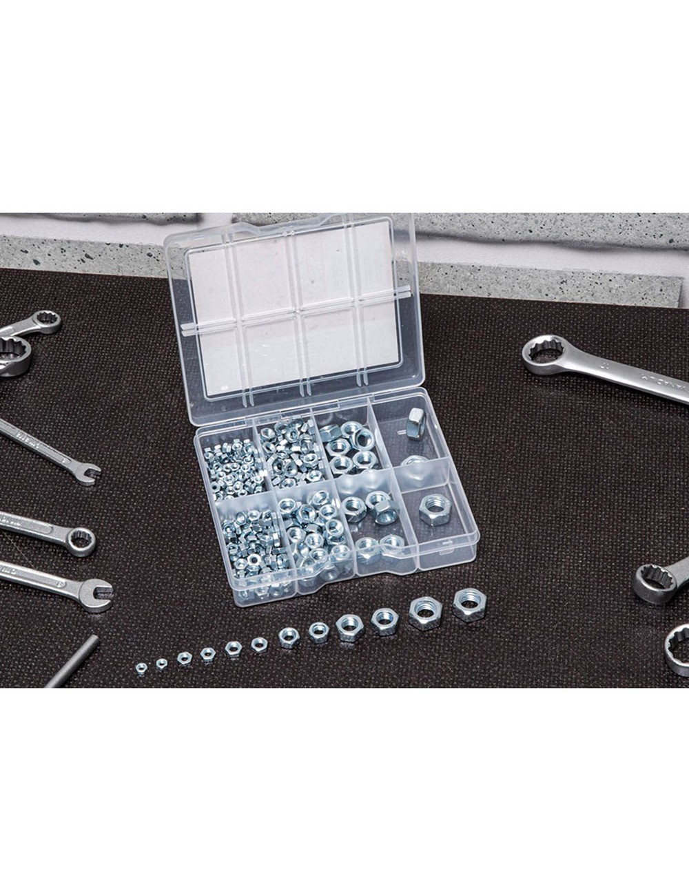 Surtido de tuercas 270 piezas black+decker