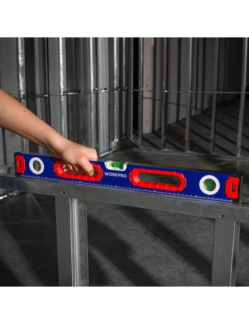 Nivel de burbuja con base mágnetica 60 cm