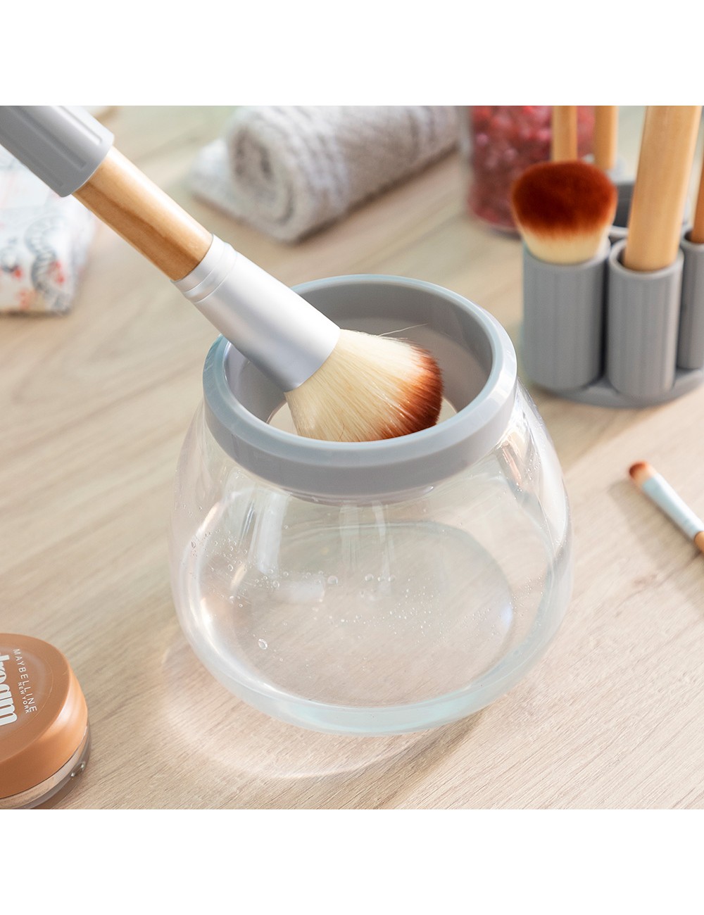 Limpiador y secador automático de brochas de maquillaje