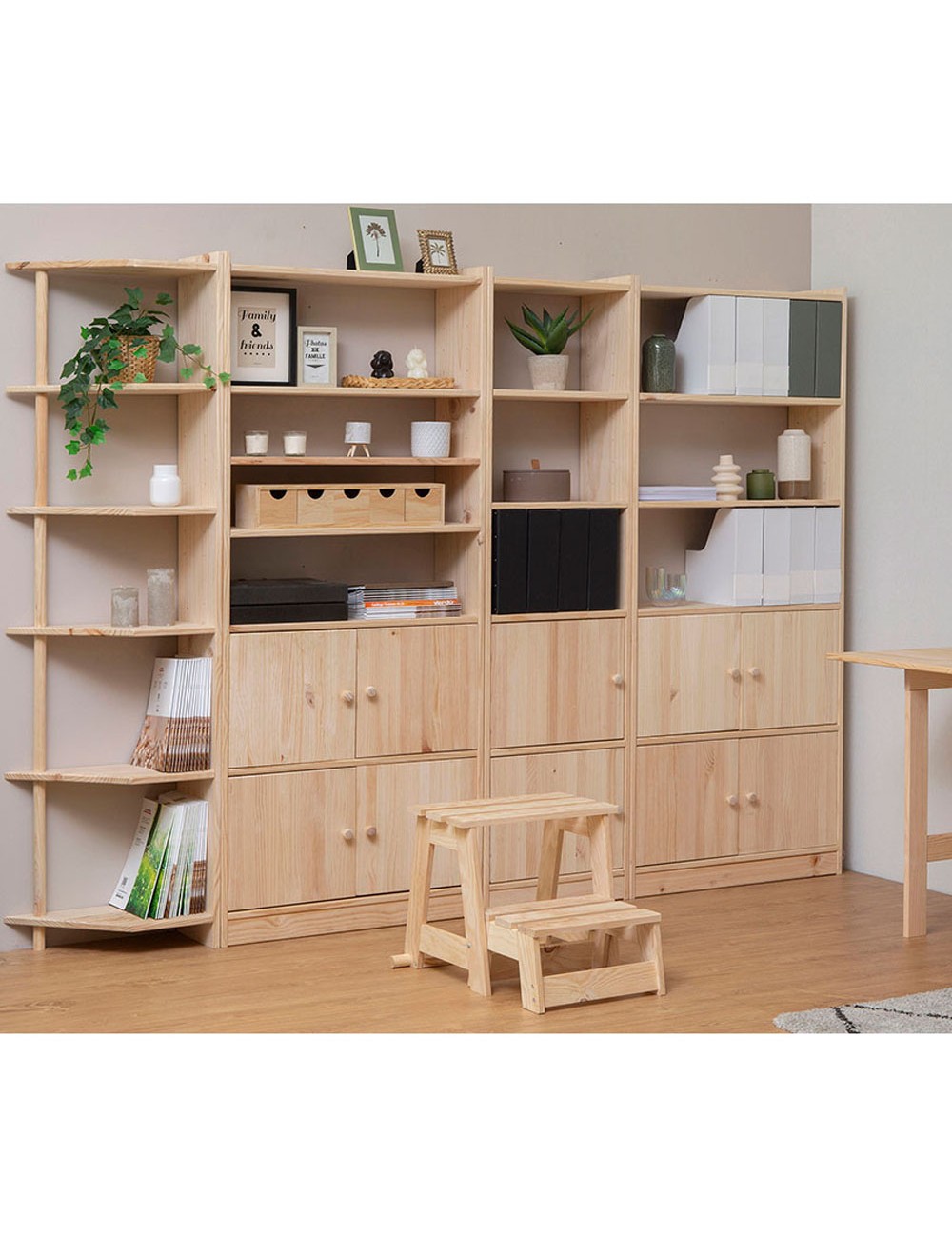 Escalera taburete de madera, 2 peldaños. astigarraga