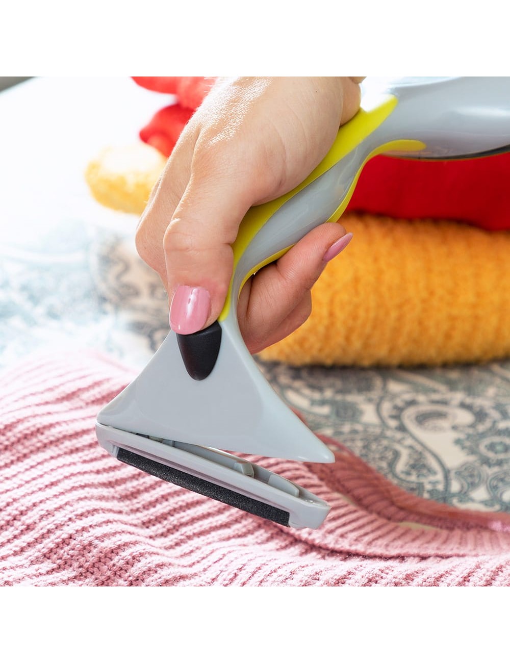 Cepillo quitapelusas con accesorios 4 en 1 blint