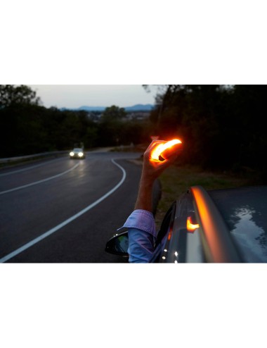 Baliza v16 de emergencia homologada conectada geolocalizable con dgt 3.0 flashled