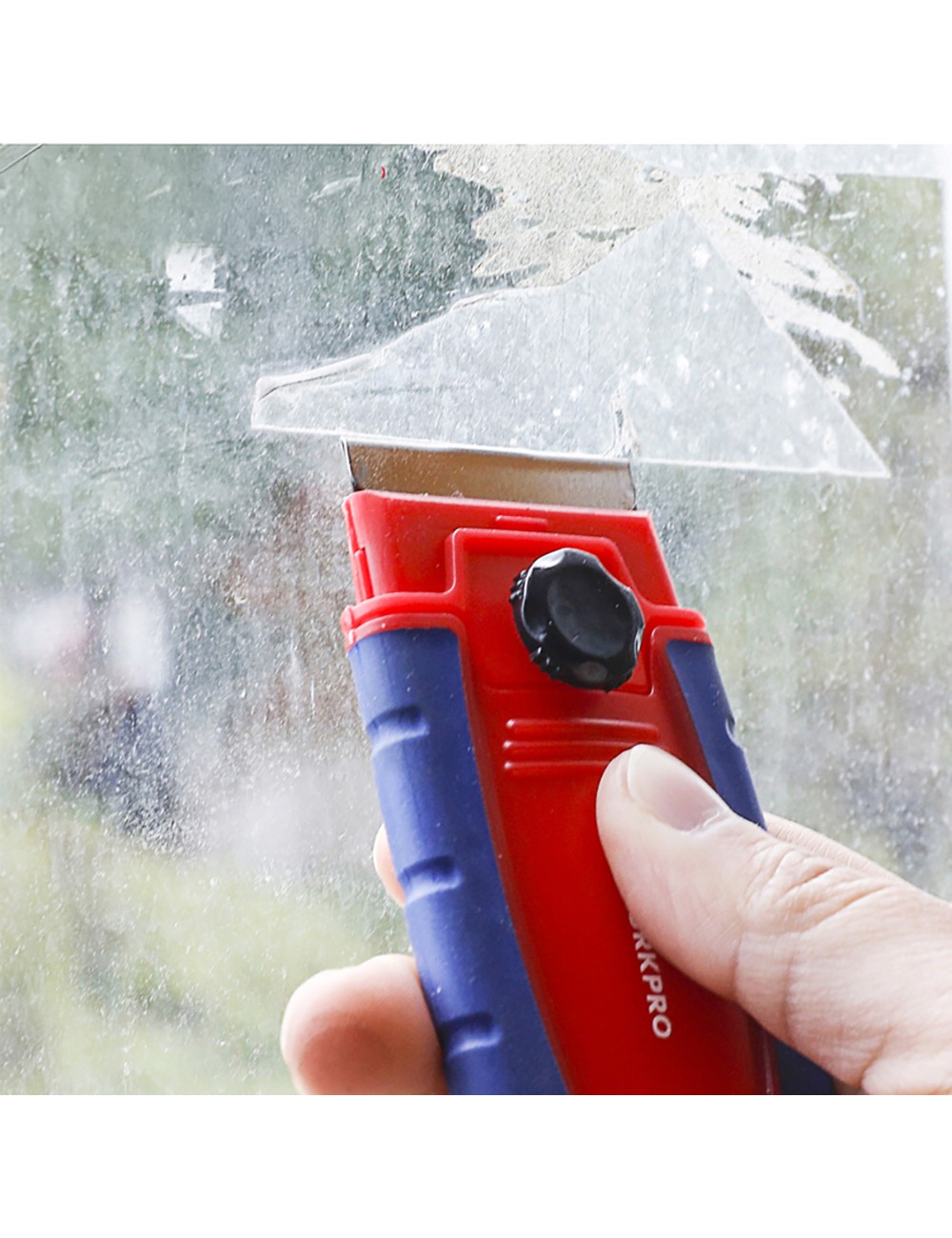 Rascador hoja retráctil