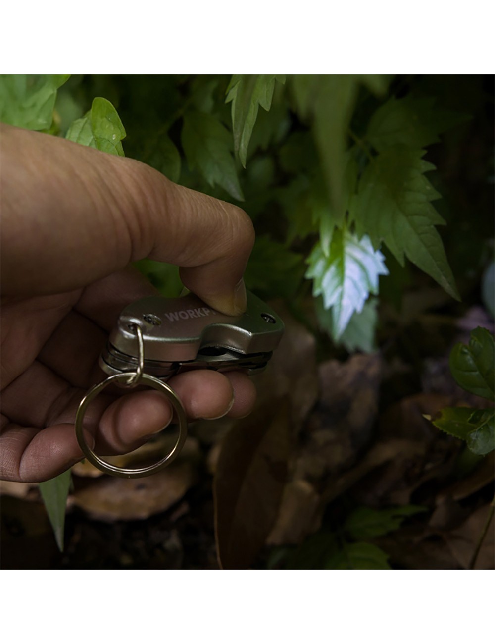 Llavero 7 en 1 multiusos