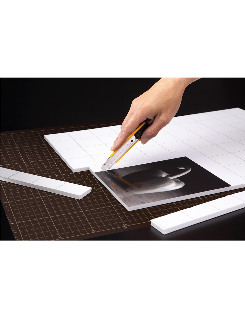 Cúter mt-1 con bloqueo automático y cuchilla 12,5 mm