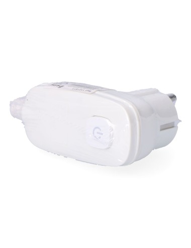 Clavija con t/t (schuko) + interruptor luminoso 16 a 250 v, blanca, 95 x 40 x 70 mm (retractilado)