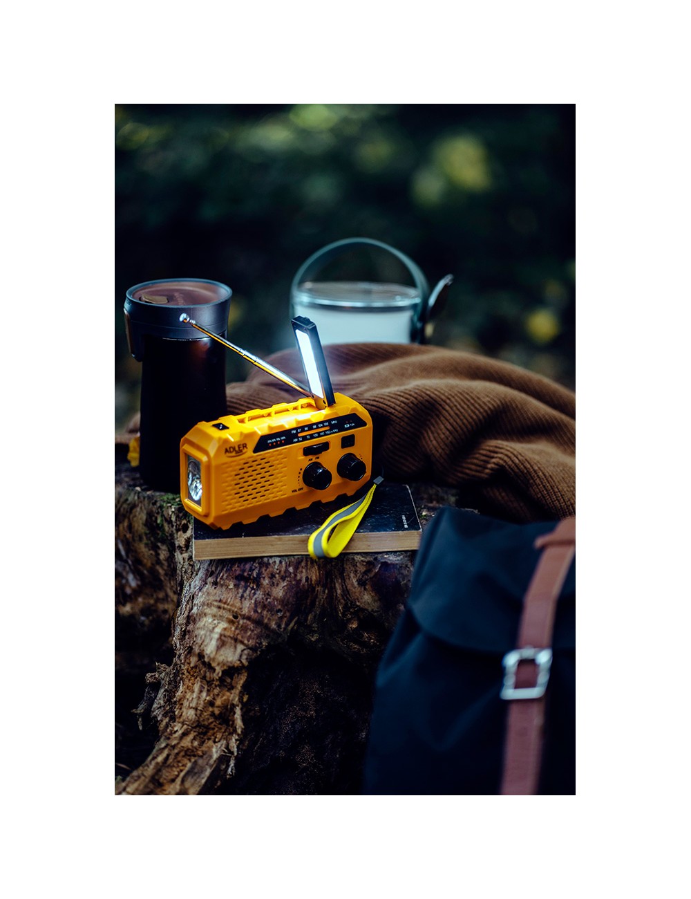 Radio solar con manivela ad 1197, 15,5 x 5 x 8 cm