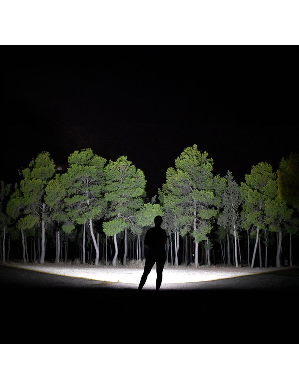 Linterna led de largo alcance 23000 lm