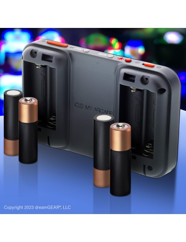 Pocket player space invaders portable