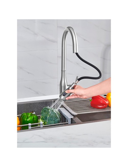 Grifo monomando de cocina caño alto plateado cepillado serie trazo