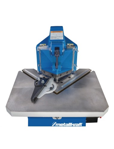 ESCANTONADORA NEUMATICA AKM 130 - 3P